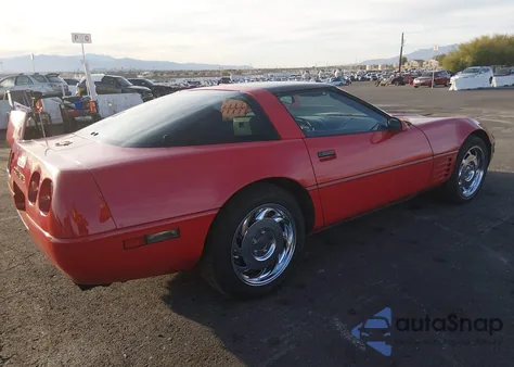 1992 Chevrolet Corvette из США, поврежденный, VIN 1G1YY23P9N5110984